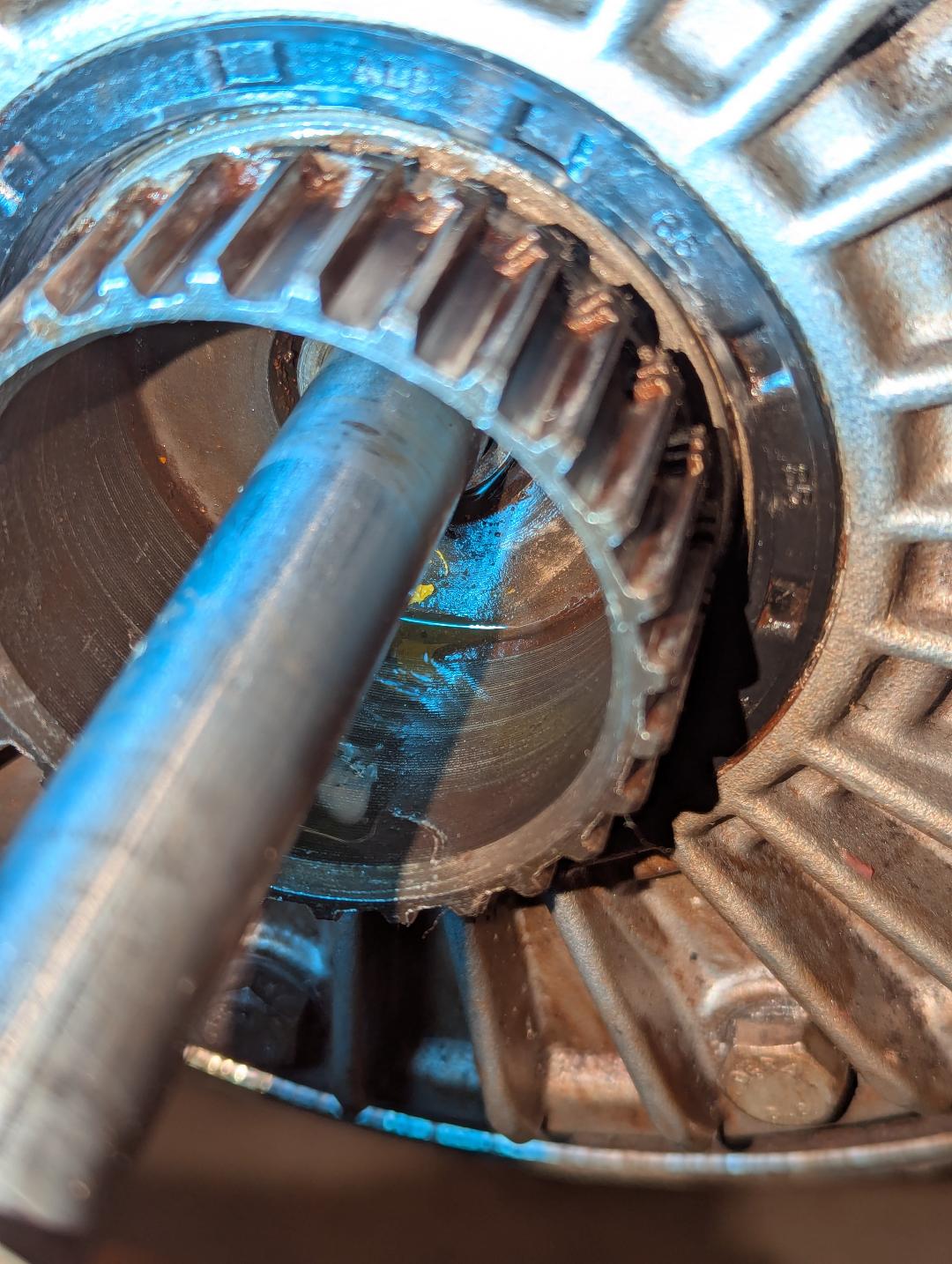 Final Drive Spline Oil.jpg