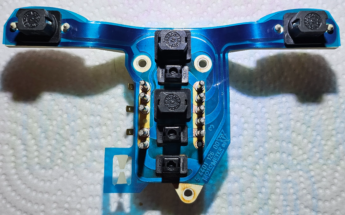 Screenshot from 2025-10-20 18-52-47.png